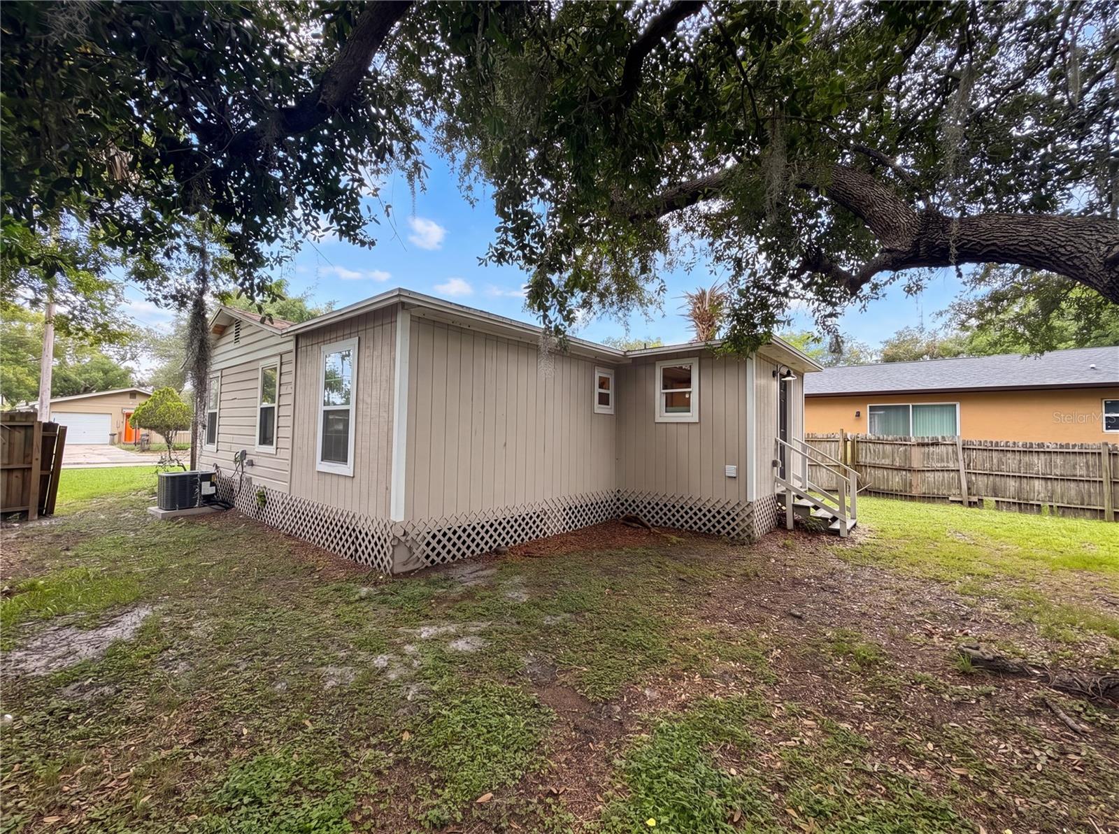 1506 16th Street, FL