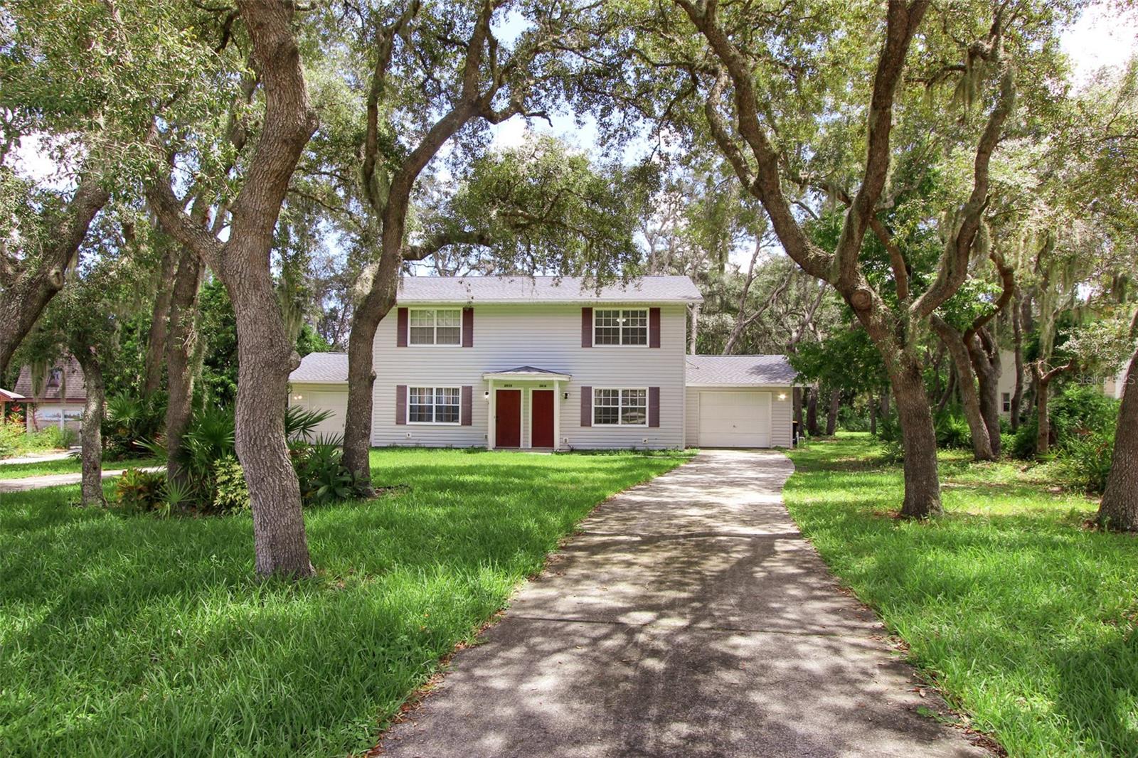 3818 Red Oak Court, FL