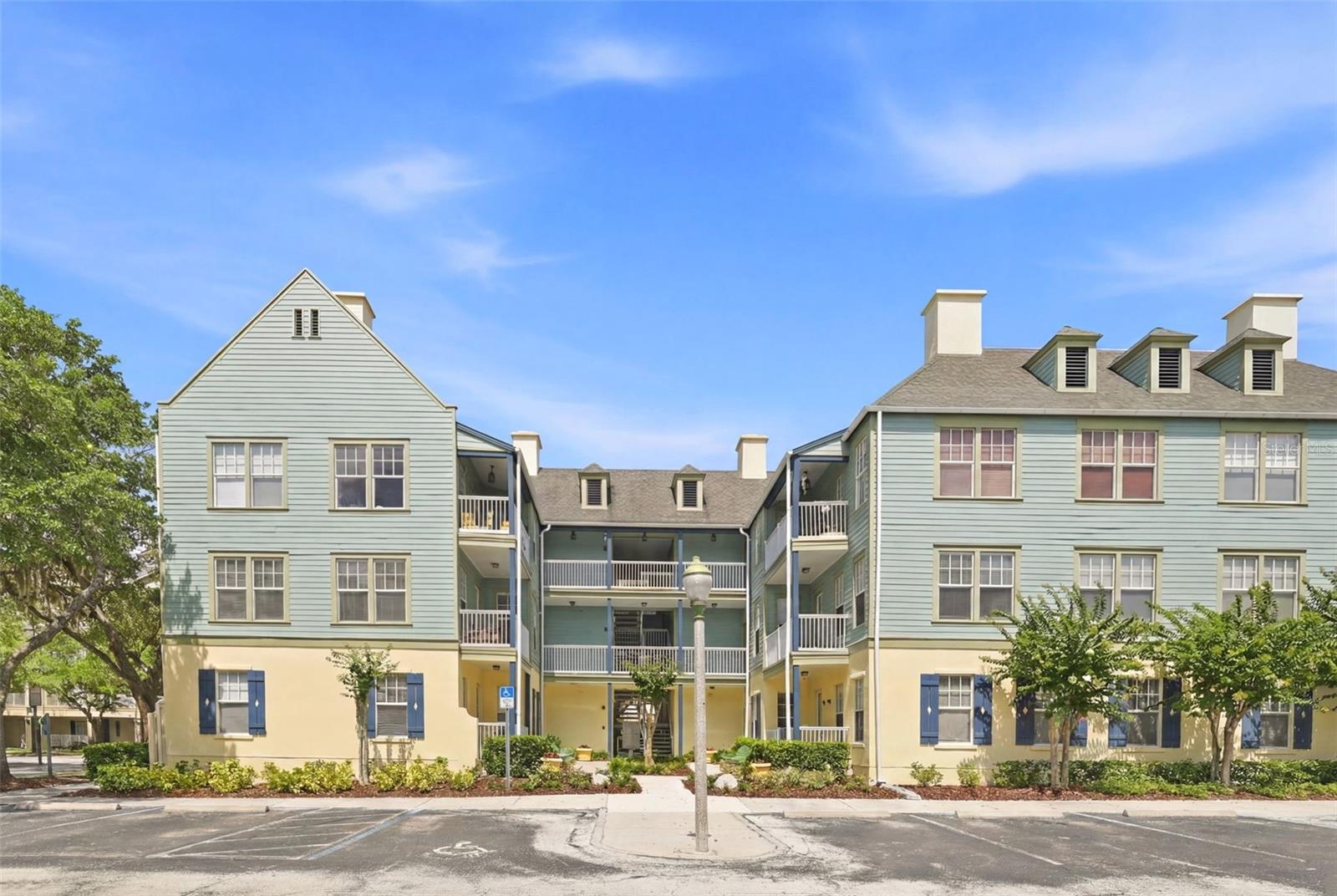 611 Campus Street, FL