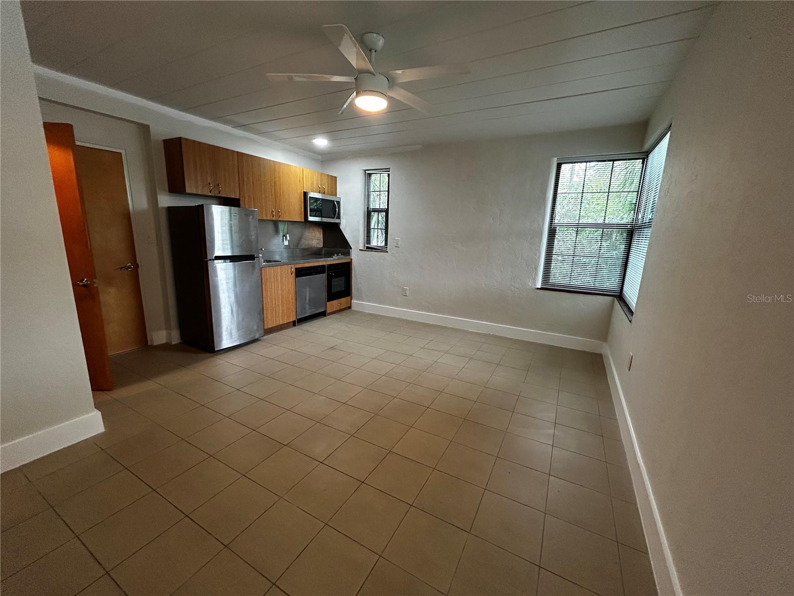 844 5th Avenue, FL