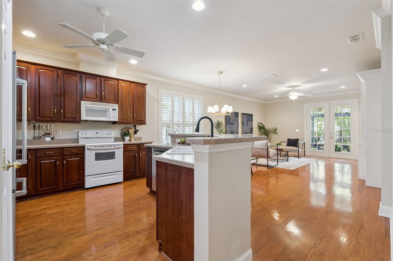 514 Heron Point Way, FL
