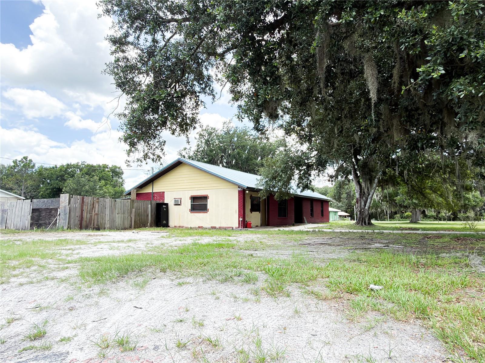 415 3rd Street, FL