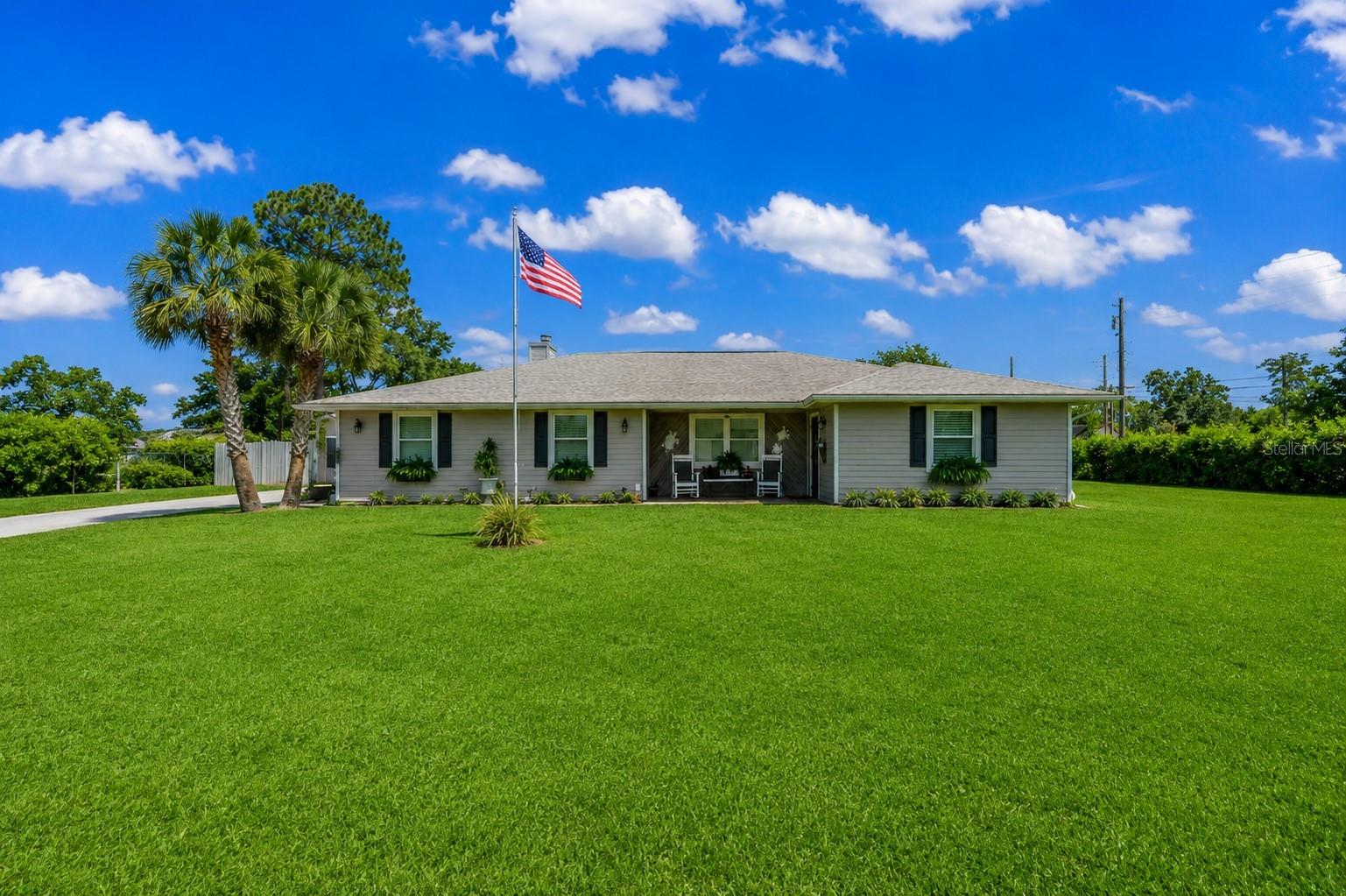 300 River Island Street, FL