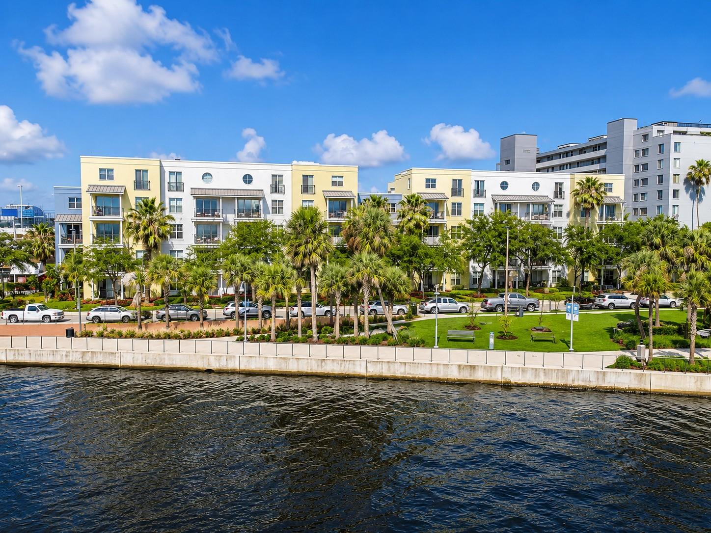 1501 Doyle Carlton Drive, FL