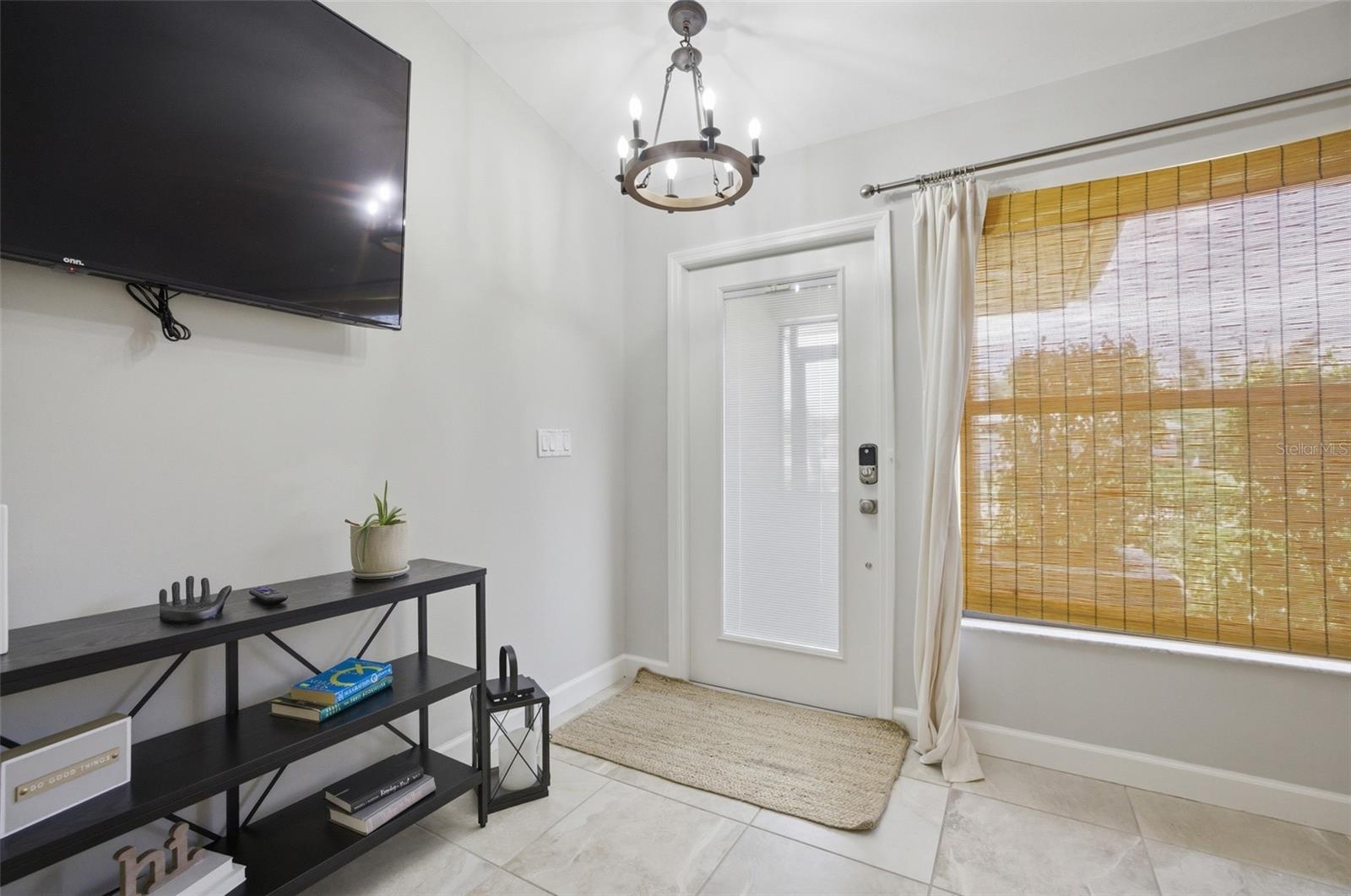 6856 Fairview Street, FL