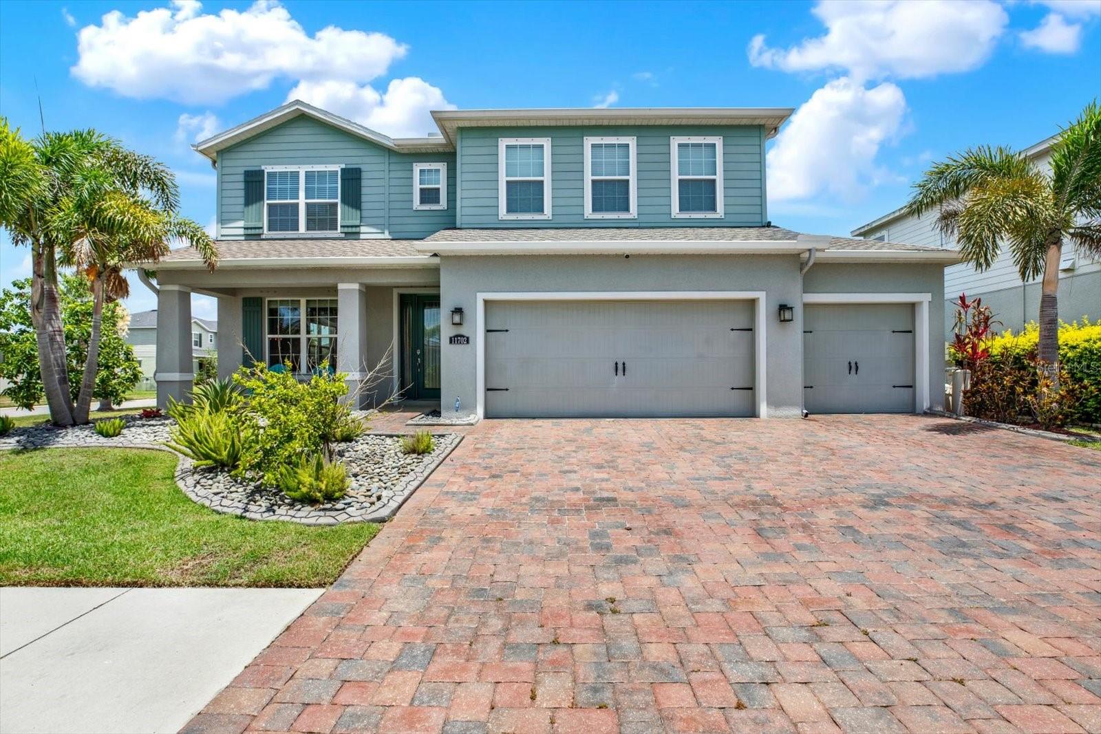 11702 Lake Lucaya Drive, FL