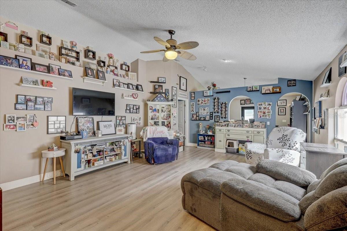 30257 Birdhouse Drive, FL