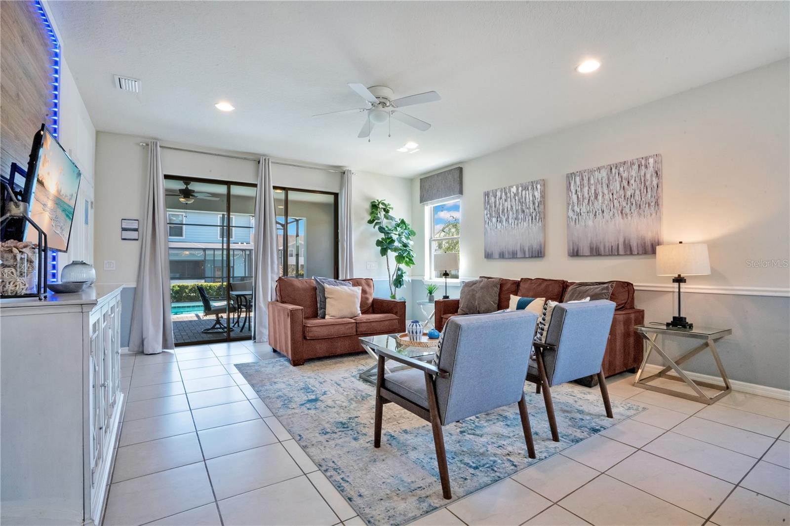 8936 Prague Way, FL