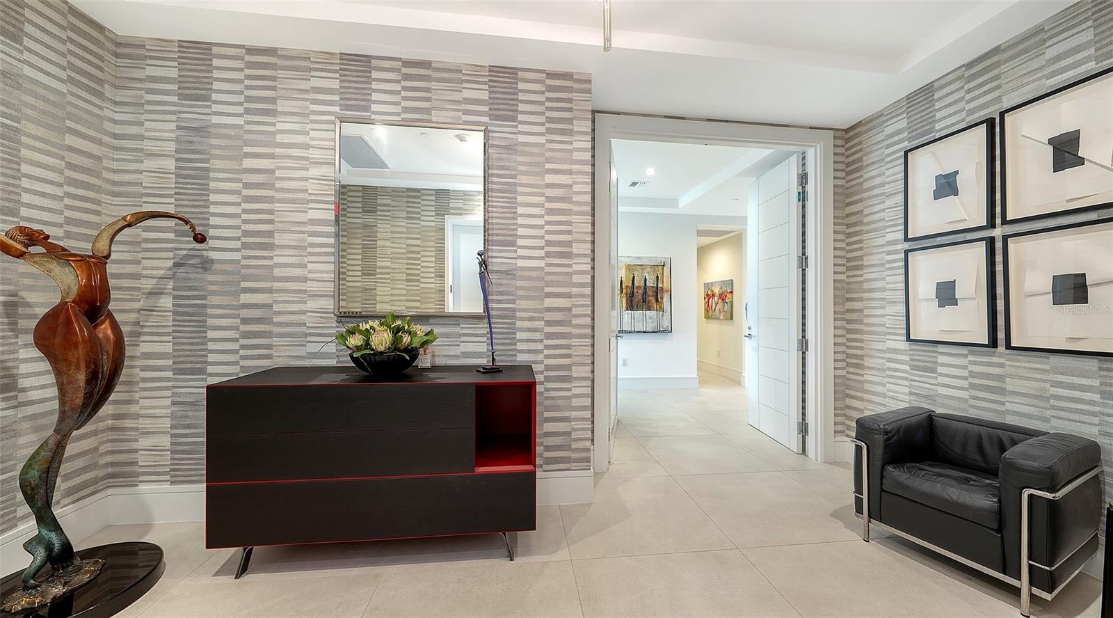 401 Quay, FL