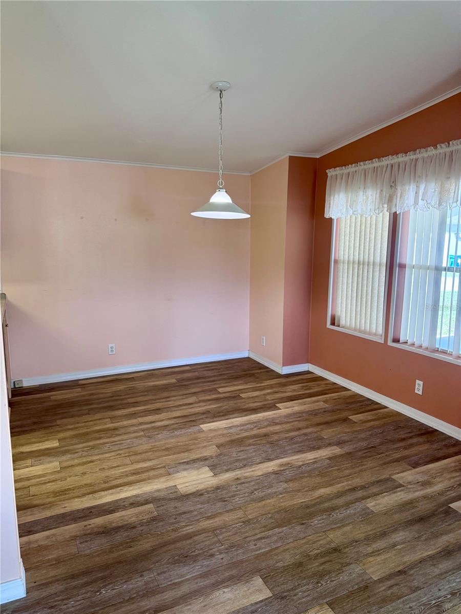 4385 Maple Avenue, FL