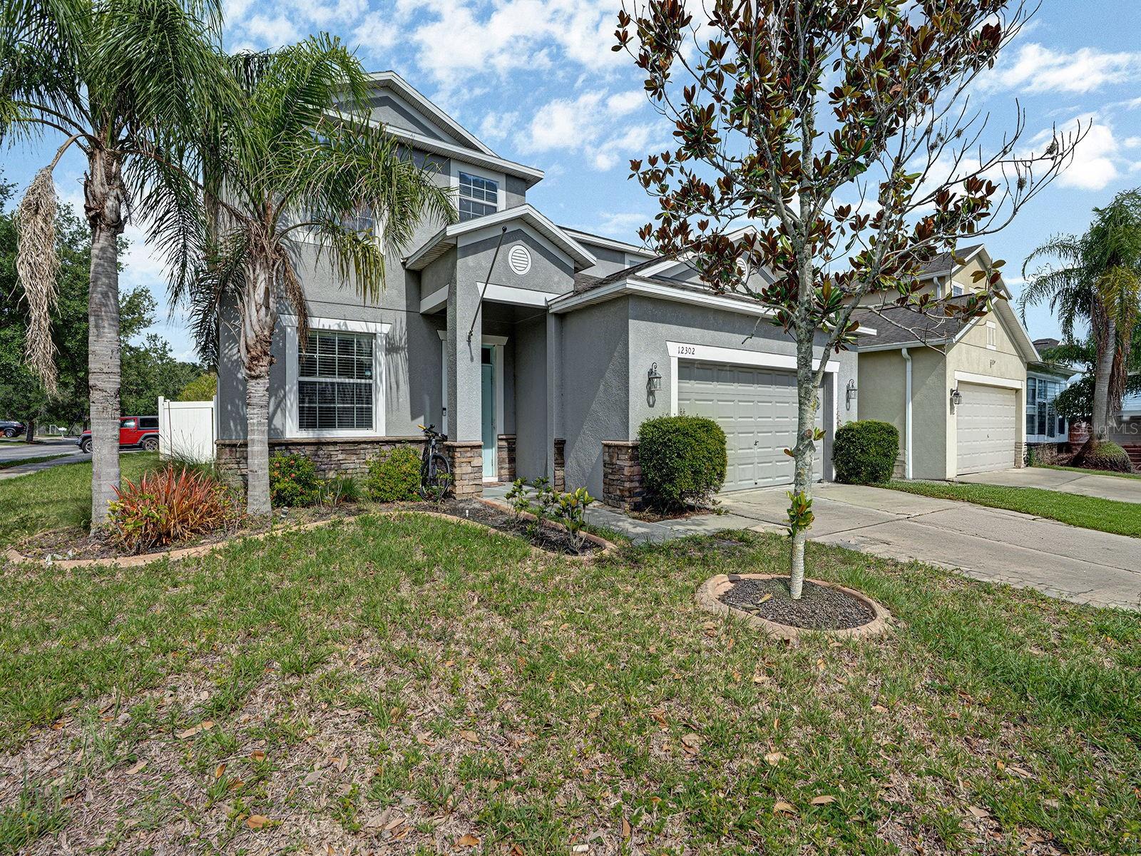 12302 Holmwood Greens Place, FL
