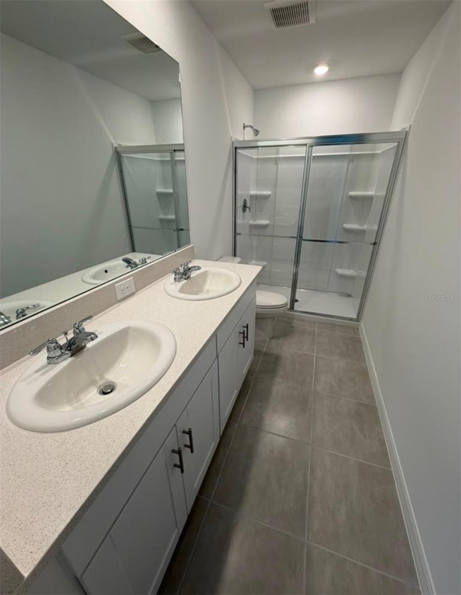 2864 Skyline Loop, FL