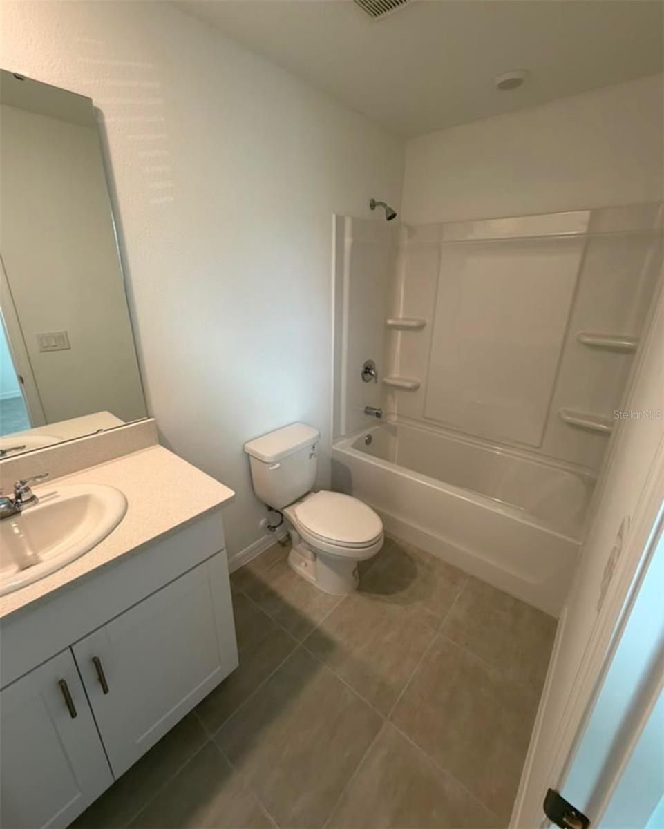 2864 Skyline Loop, FL
