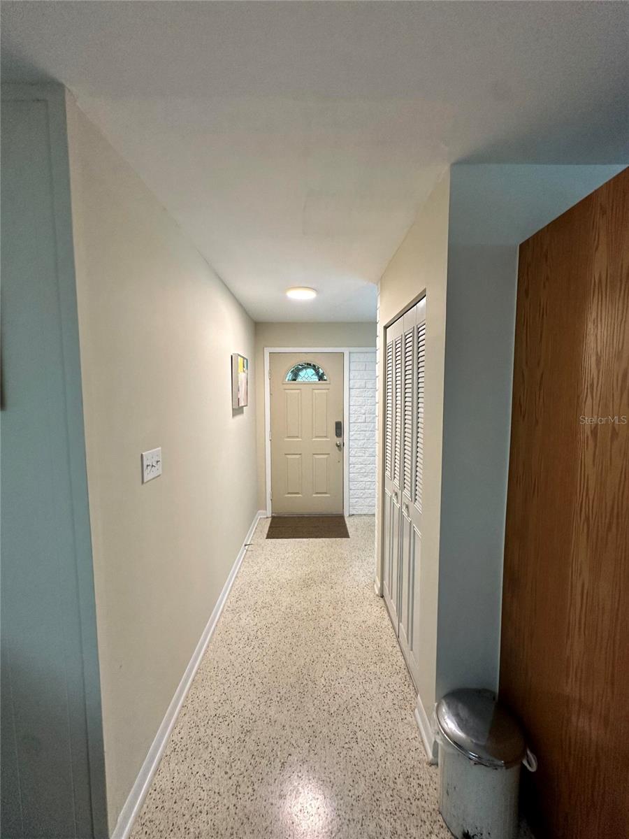 1000 39th Drive, FL
