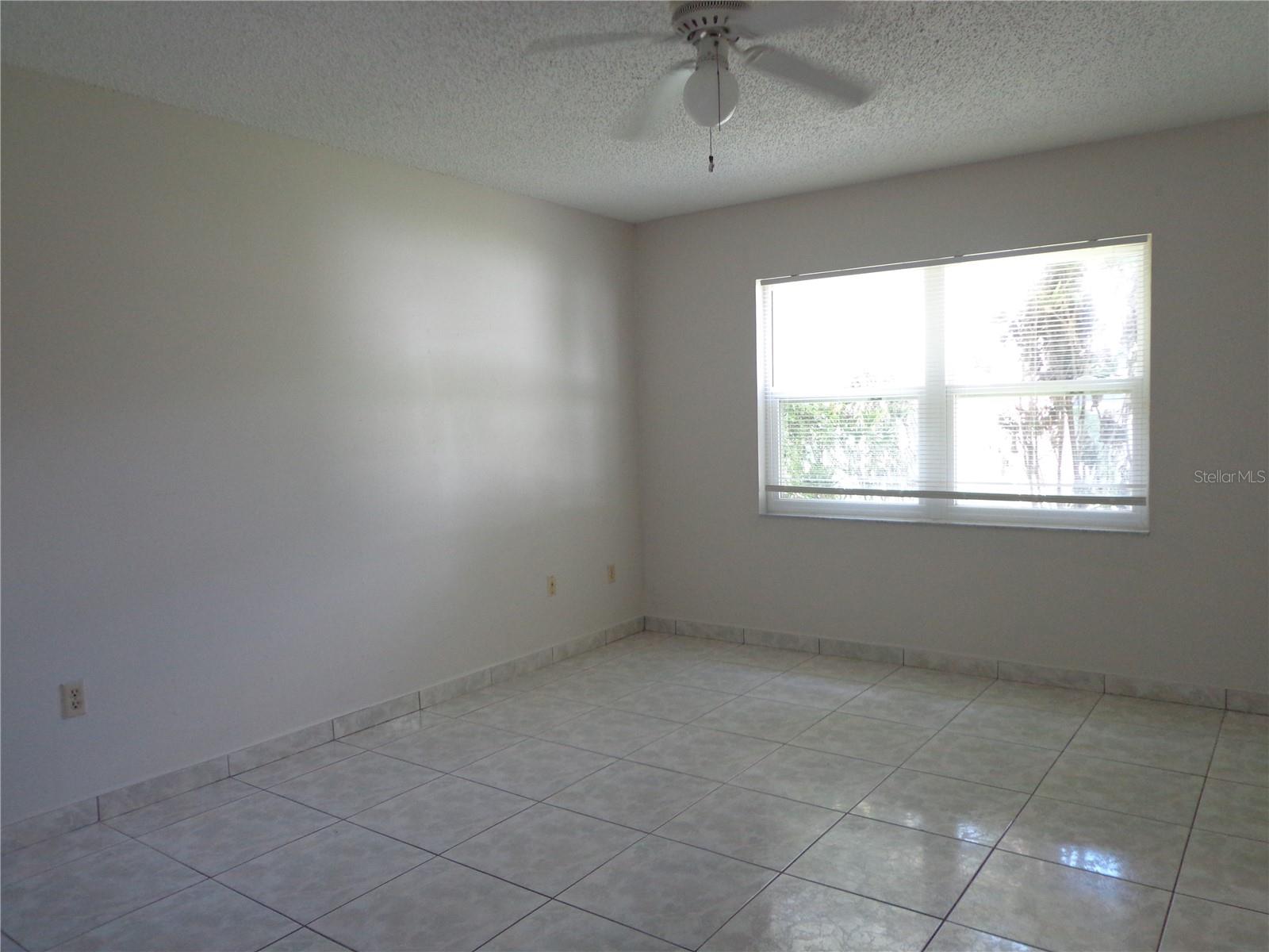 721 Regent Circle, FL