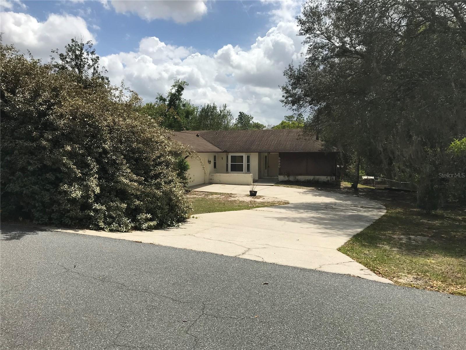 5830 Spicey Hill Drive, FL