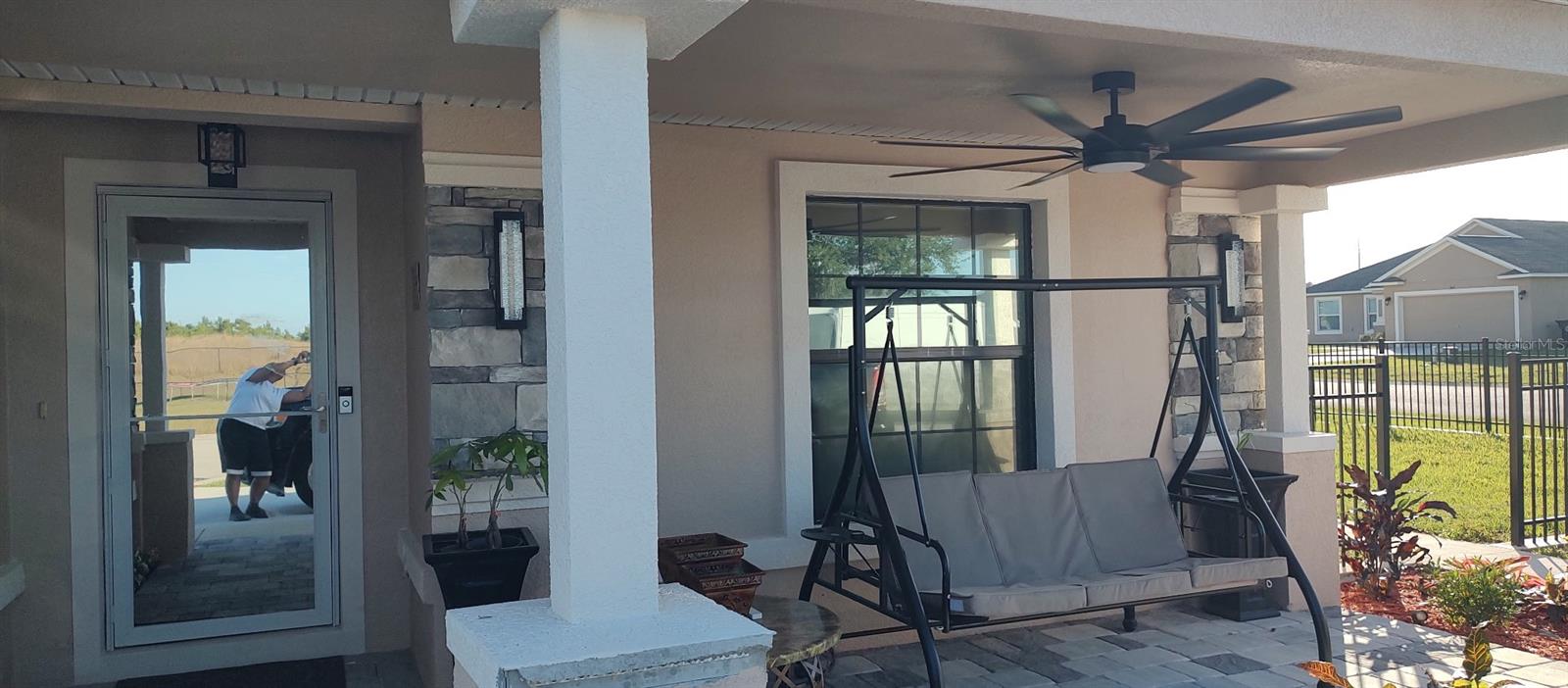 524 Central Ridge Lane, FL