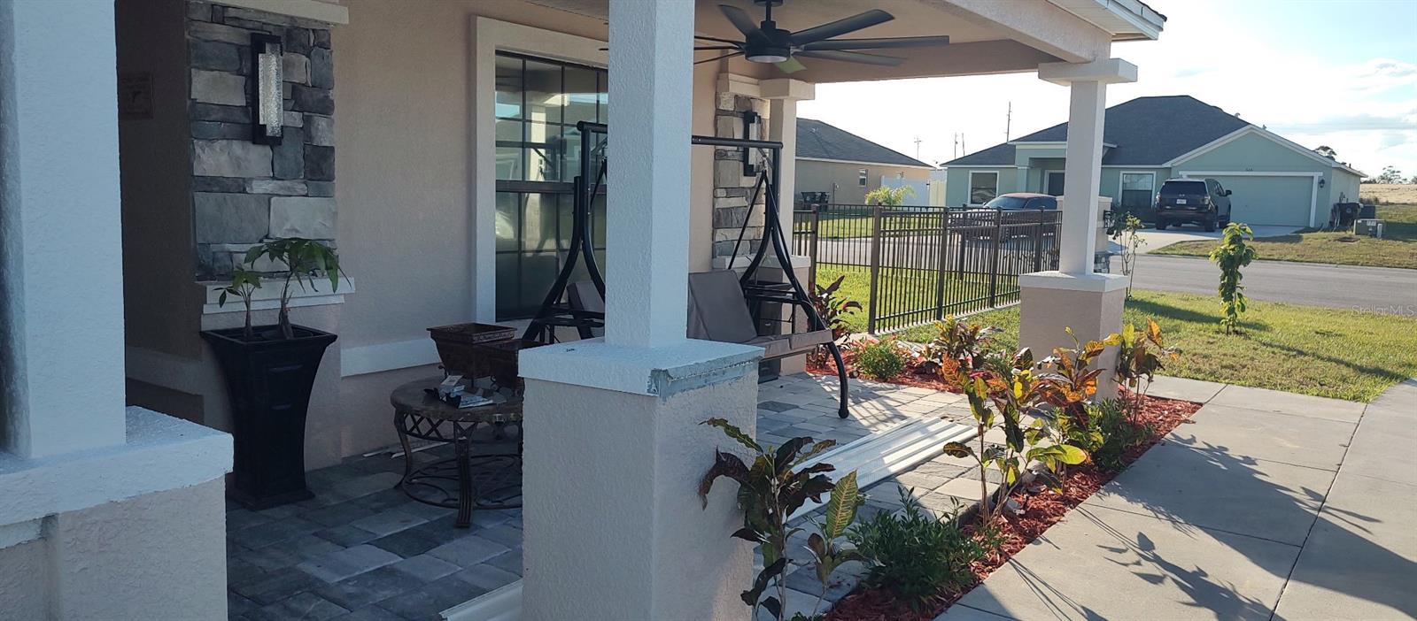 524 Central Ridge Lane, FL