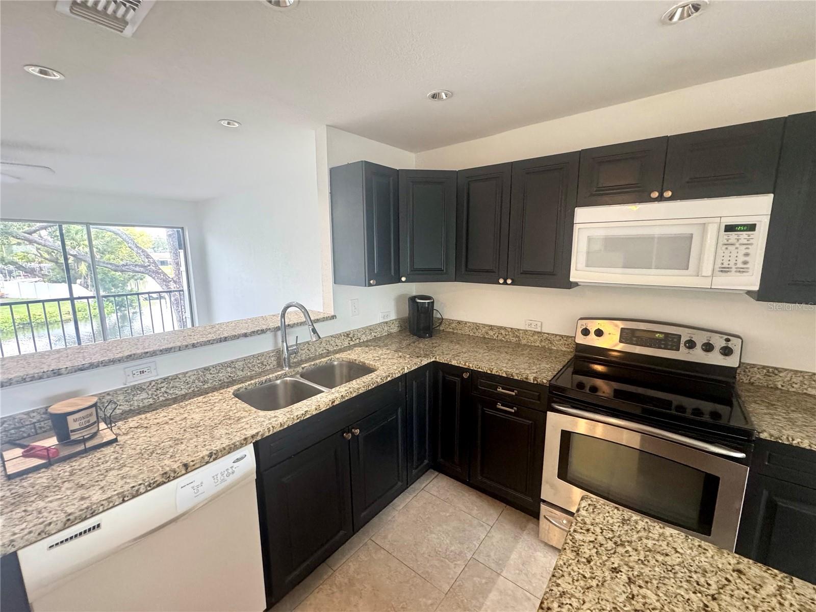 9201 Tudor Drive, FL