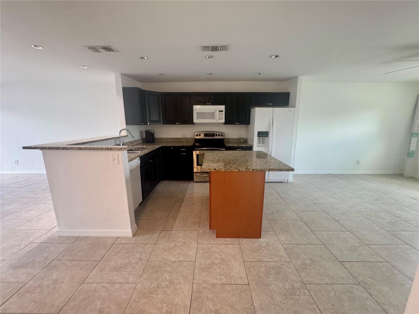 9201 Tudor Drive, FL