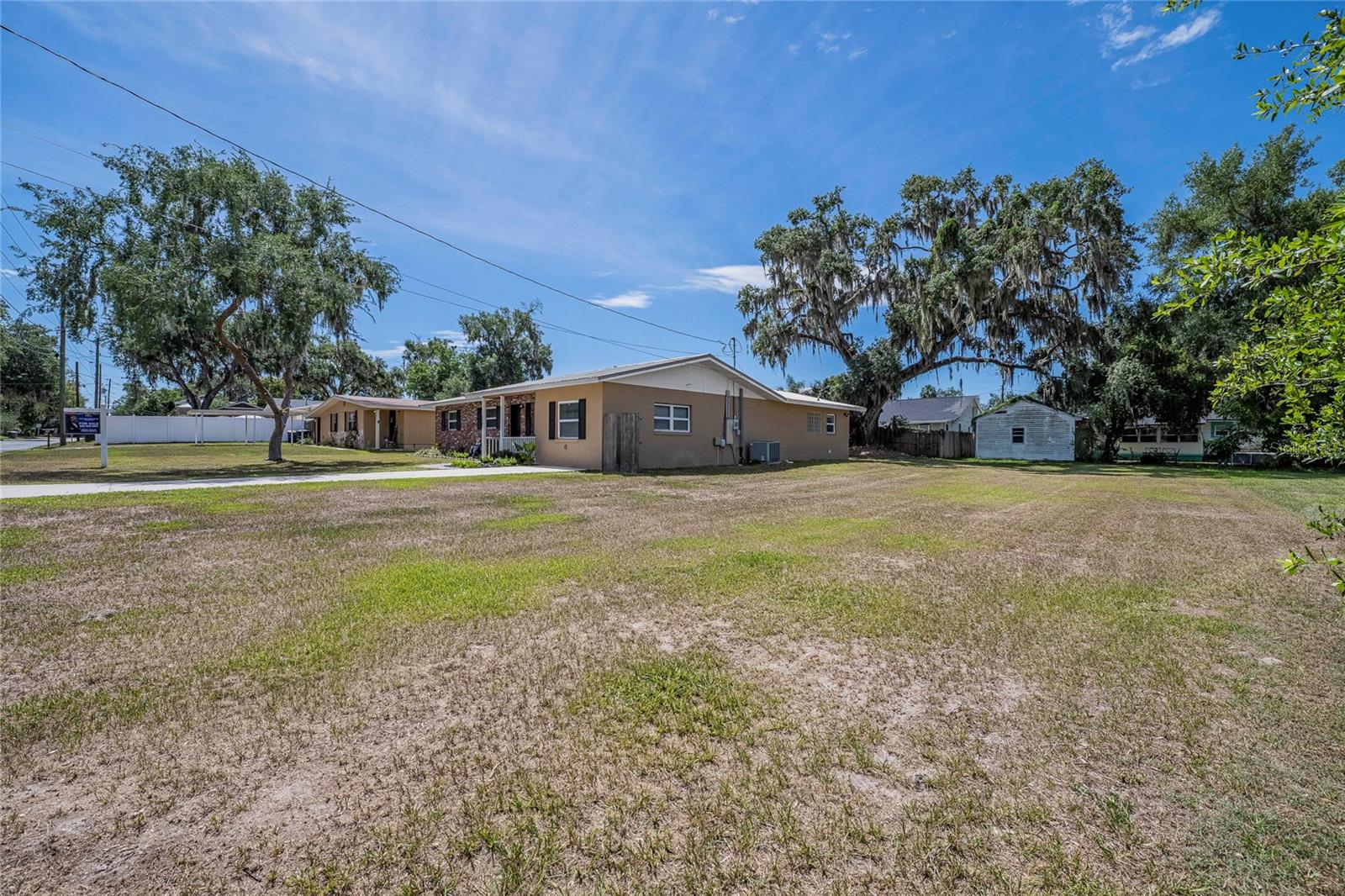 325 Stanford Street, FL