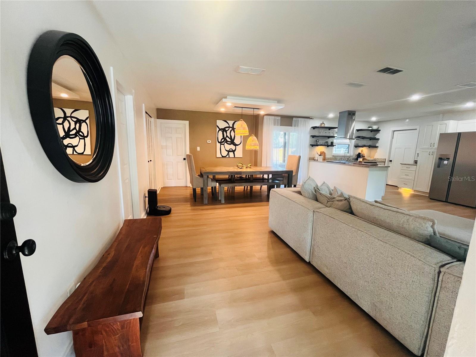 577 Walden Court, FL