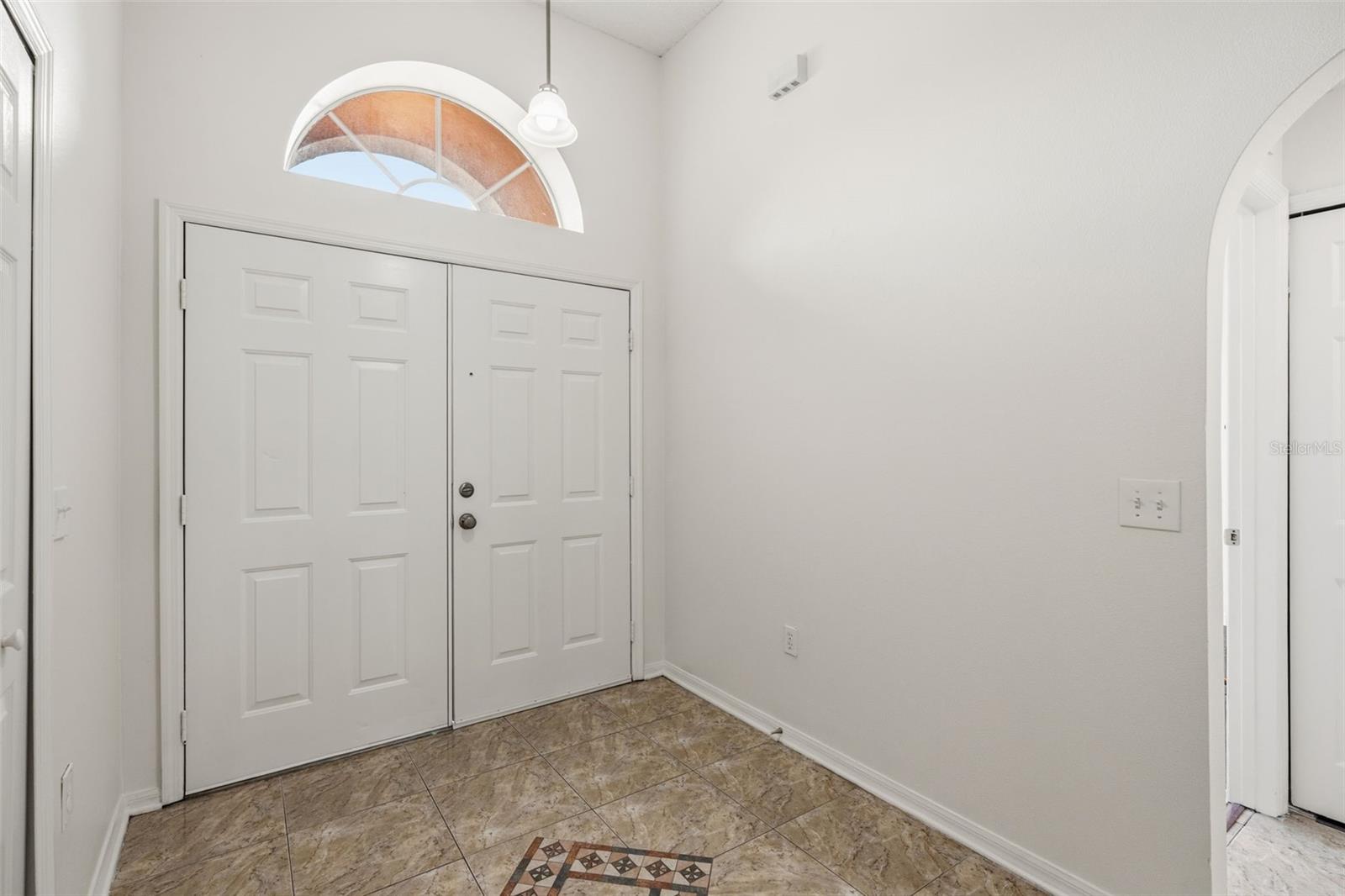 16918 Corner Hill Court, FL