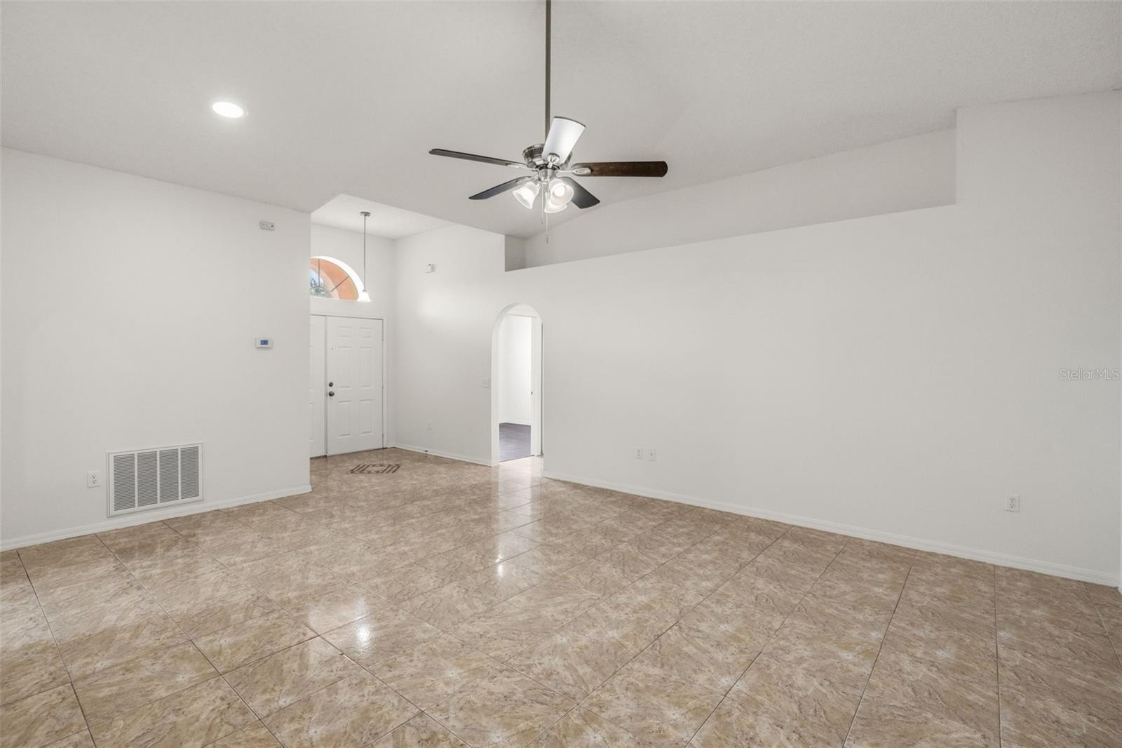 16918 Corner Hill Court, FL