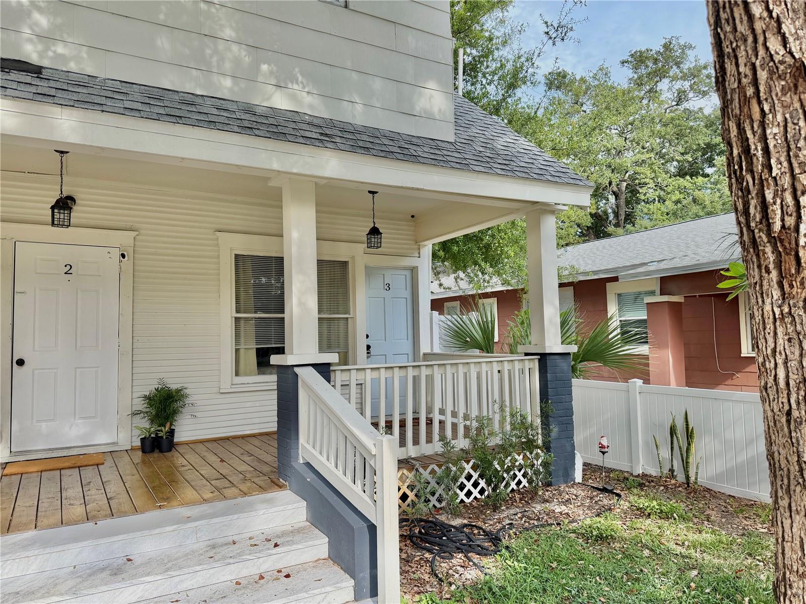 819 11th Street, FL