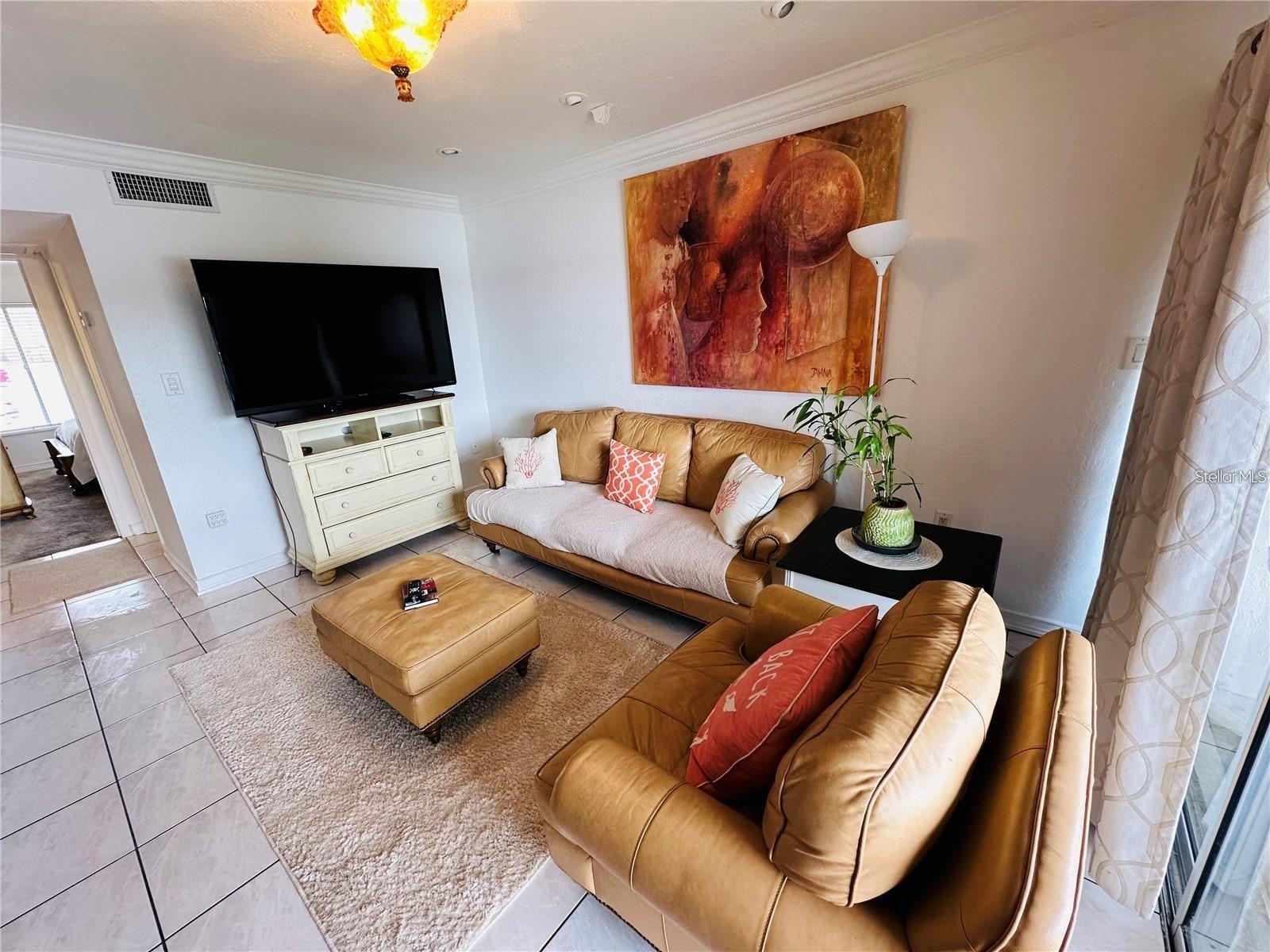 614 Orange Drive, FL