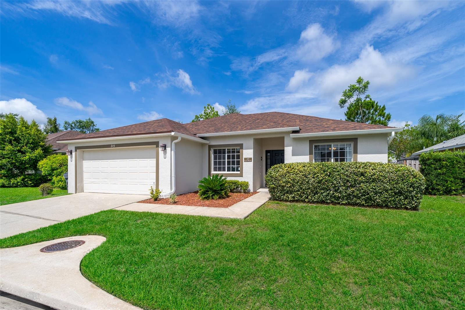 215 Paradise Woods Place, FL
