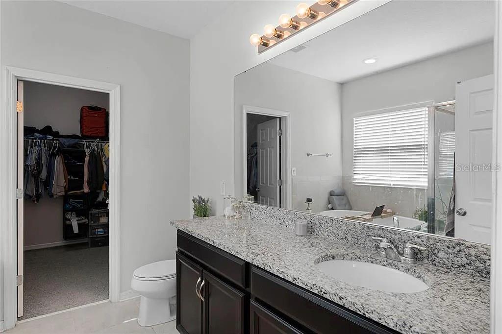 3946 Wind Dancer Circle, FL