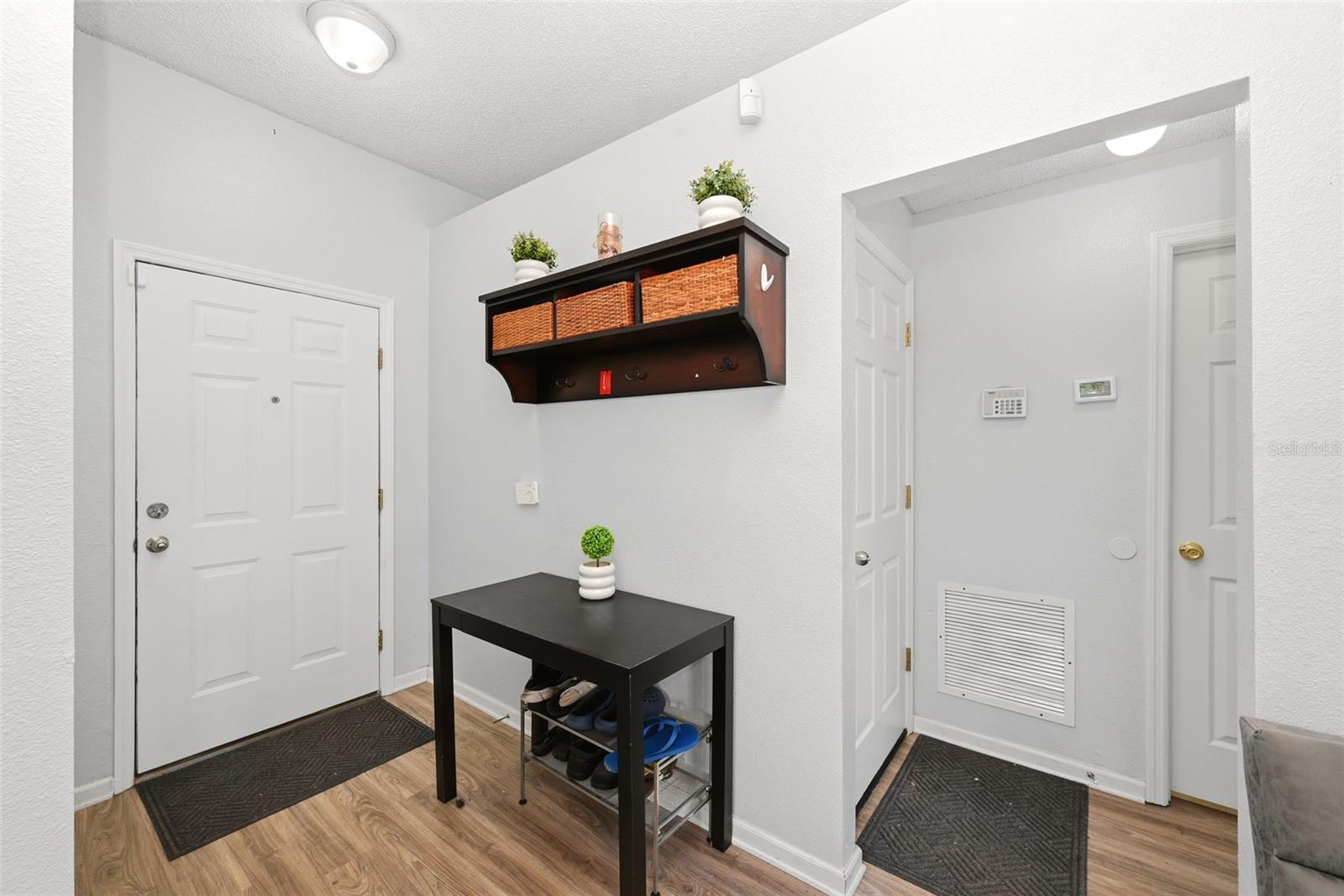 143 Laurel Ridge Avenue, FL