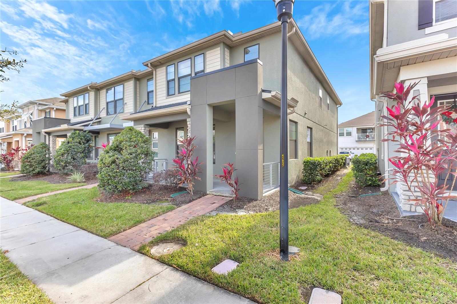 2274 Centerra Loop, FL