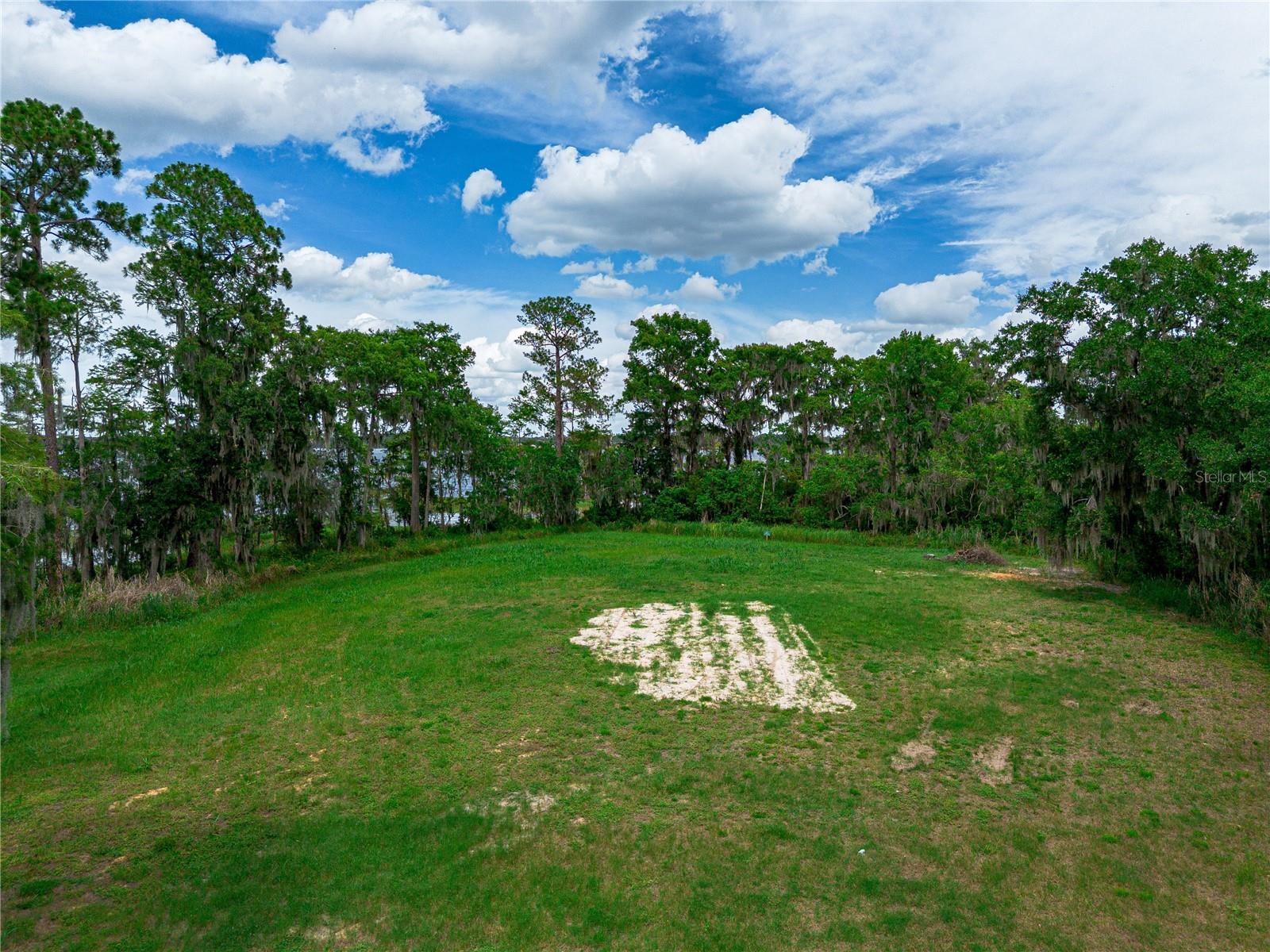Mantova Court, FL