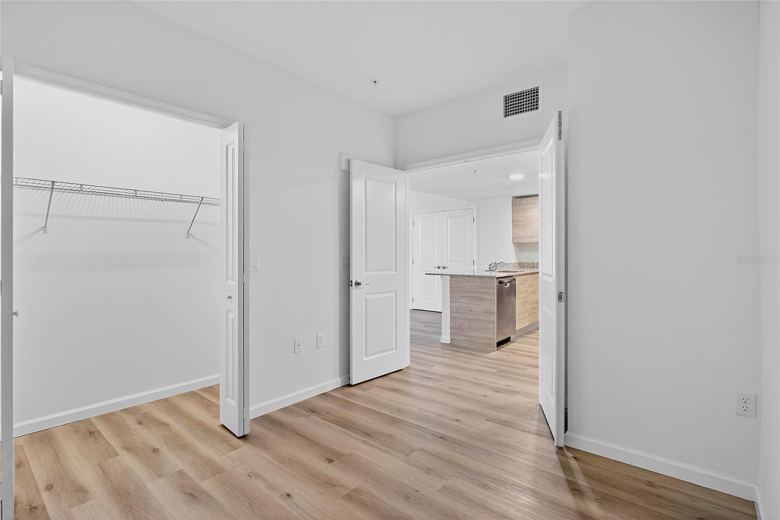 1230 Southstation Place, FL