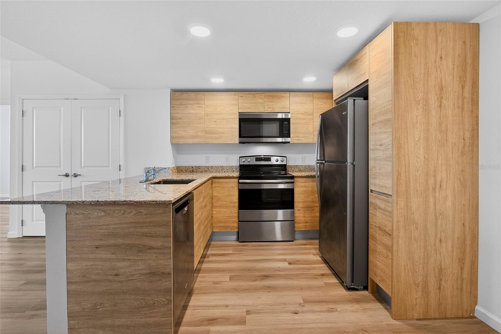 1230 Southstation Place, FL