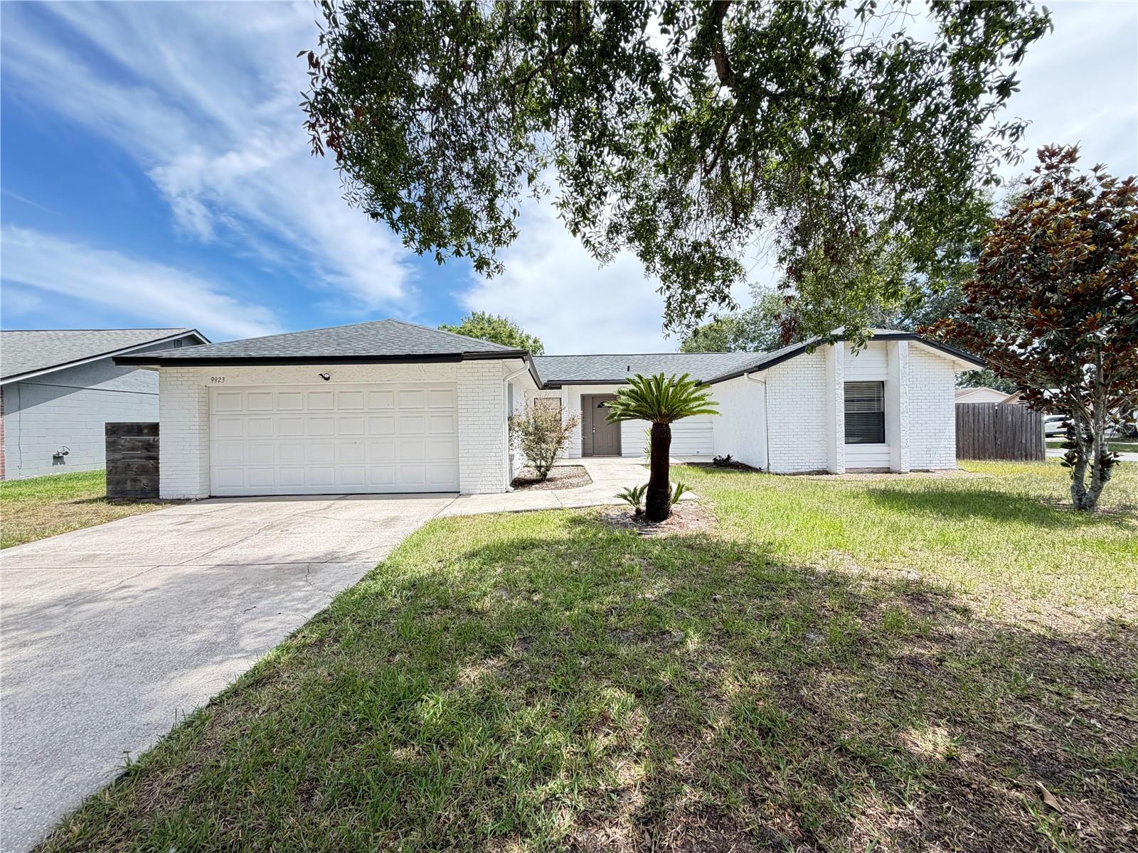 9923 Castleton Street, FL