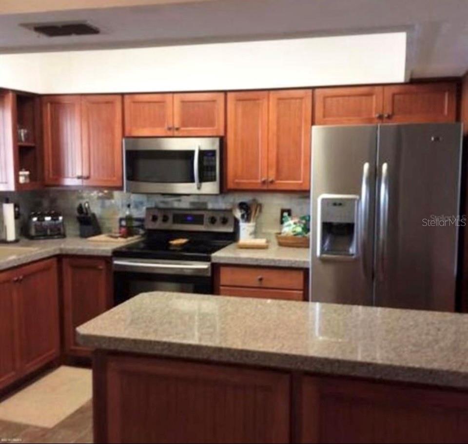 1007 Ocean Marina Drive, FL