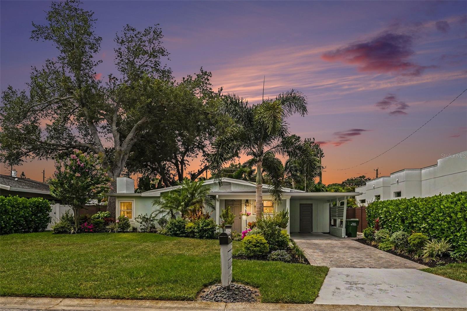 2344 Temple Street, FL