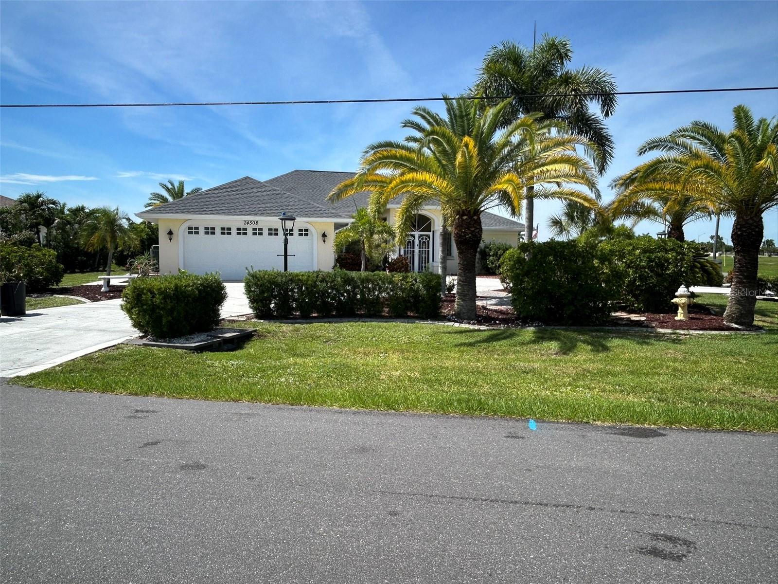 24508 Saragossa Lane, FL