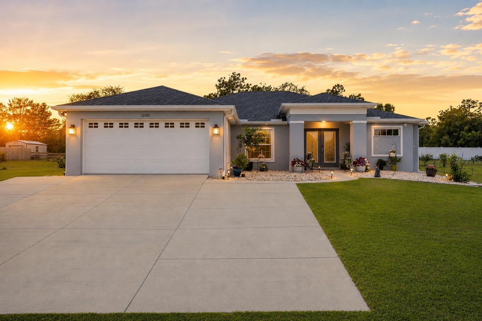 12182 Pioneer Avenue, FL