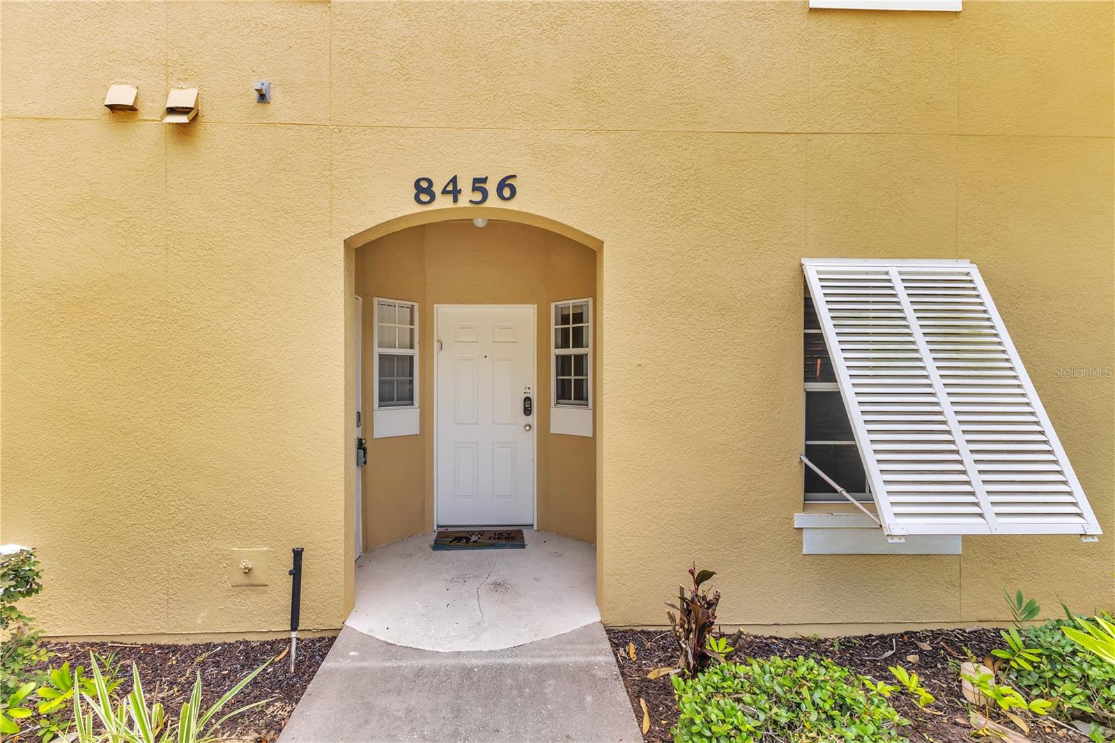 8456 Crystal Cove Loop, FL