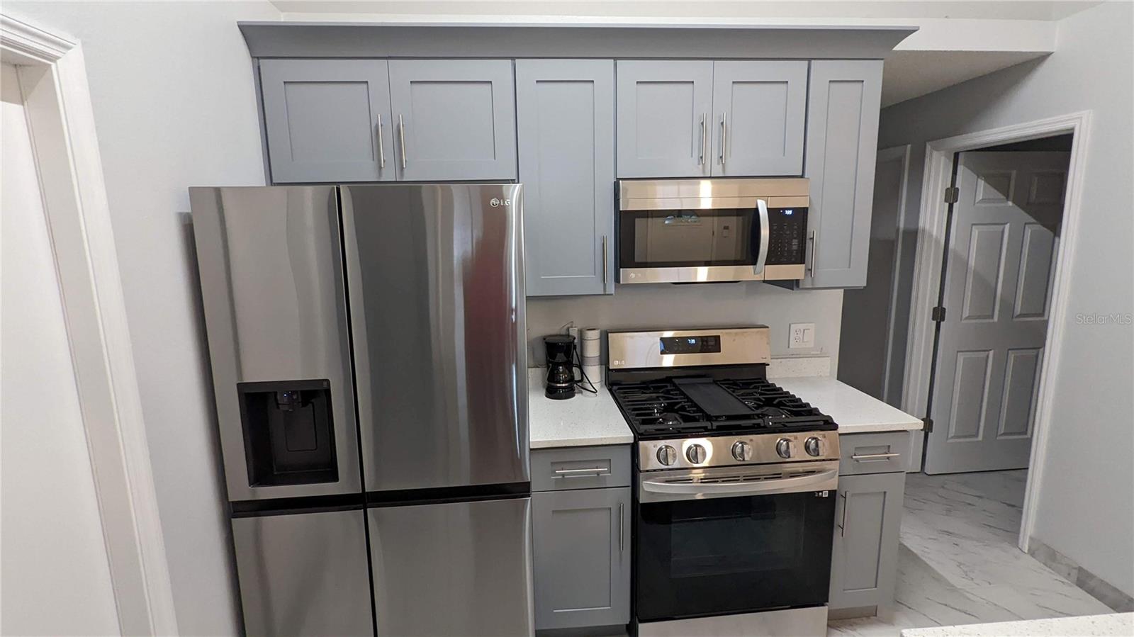 3048 Pineda Drive, FL
