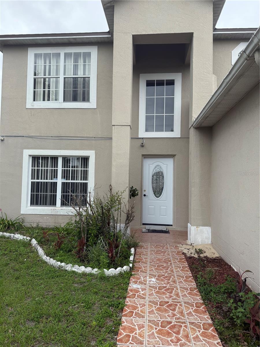 517 Maricopa Drive, FL