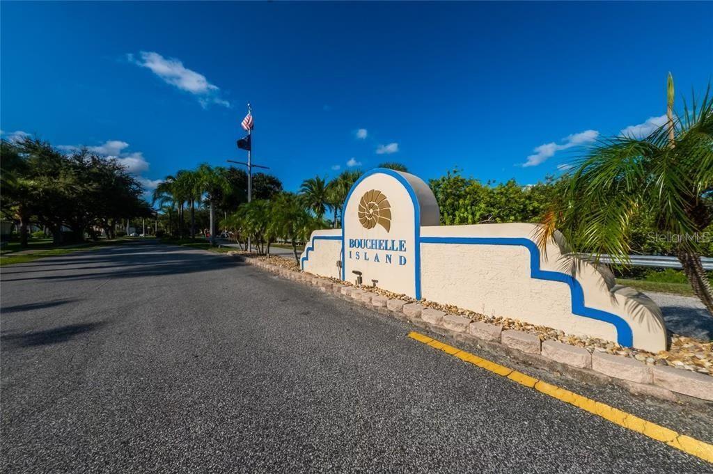 426 Bouchelle Drive, FL