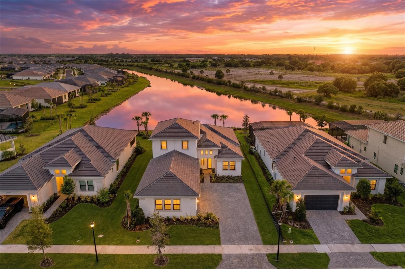 4517 Mondrian Court, FL