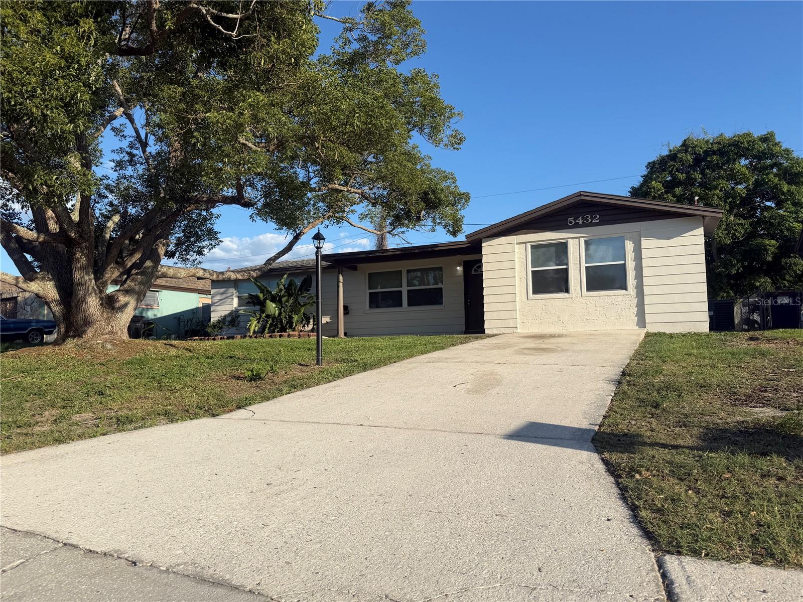 5432 Drift Tide Drive, FL