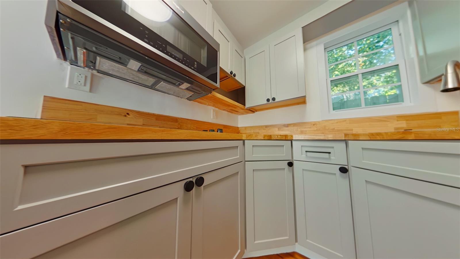 327 15th Terrace, FL