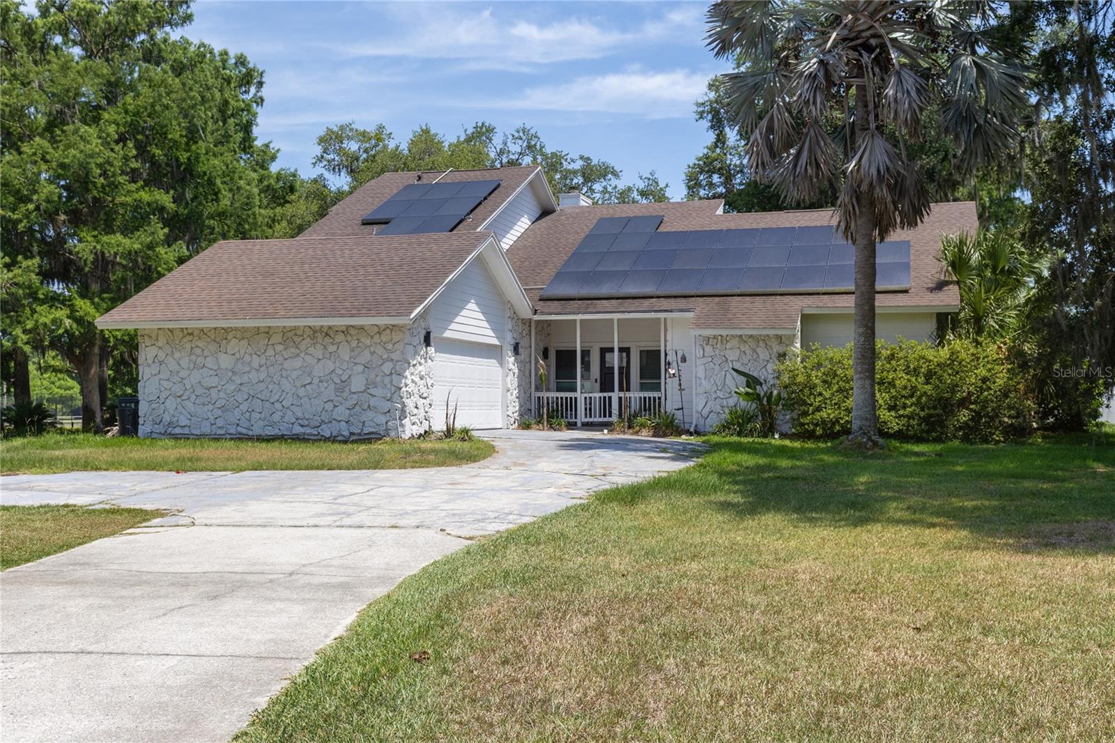 3181 Whisper Wind Drive, FL